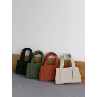 Hot dog fluffy bag (Gen2) จาก WHITEOAKFACTORY กระเป๋า กระเป๋าสะพาย กระเป๋าจัดระเบียบ