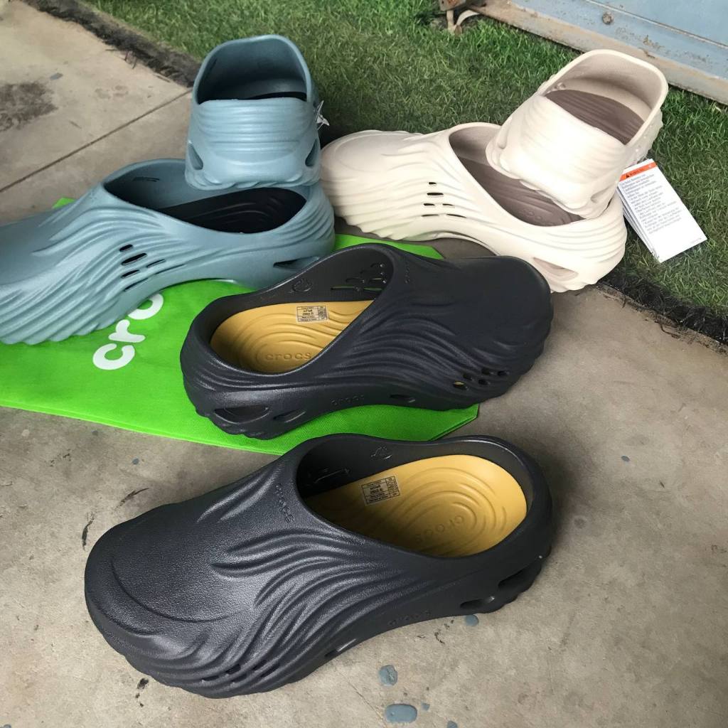 Crocs Echo wave รองเท้าลำลองผู้ใหญ่