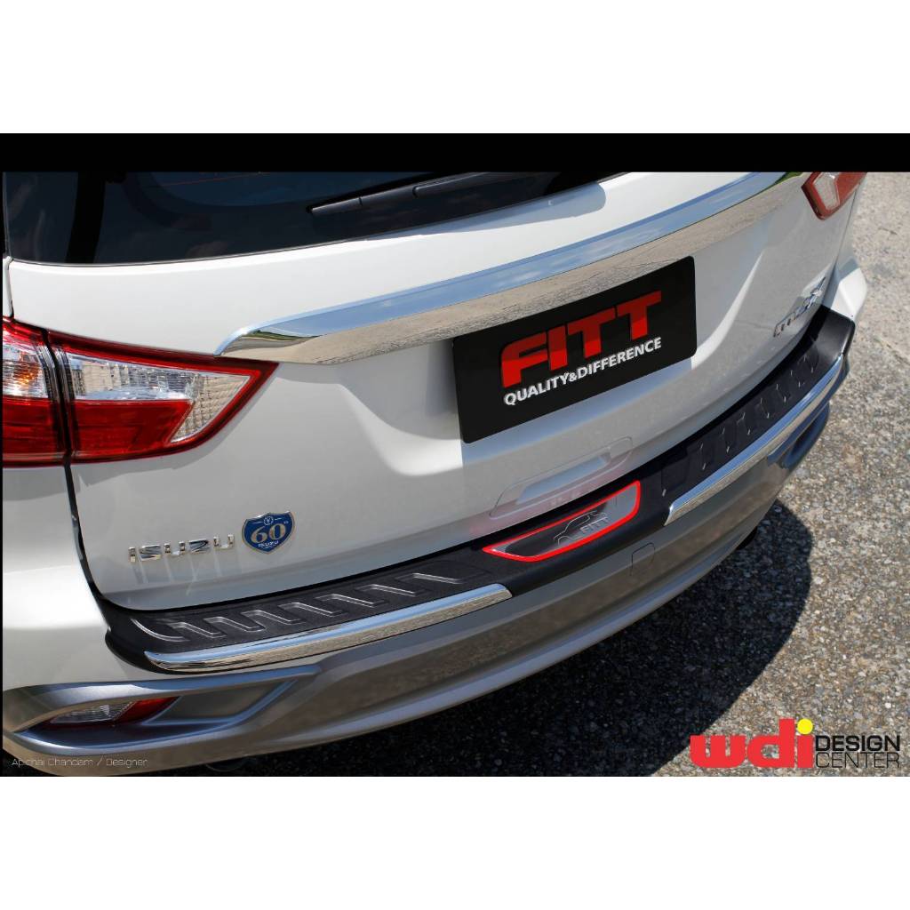 กันรอยท้าย สีดำ โครเมี่ยม Isuzu Mu X 2017 - 2019 อีซูซุ มิวเอ็กซ์ เอ็ก มิวเอ็ก สคัพเพลท กันชน หลัง ก