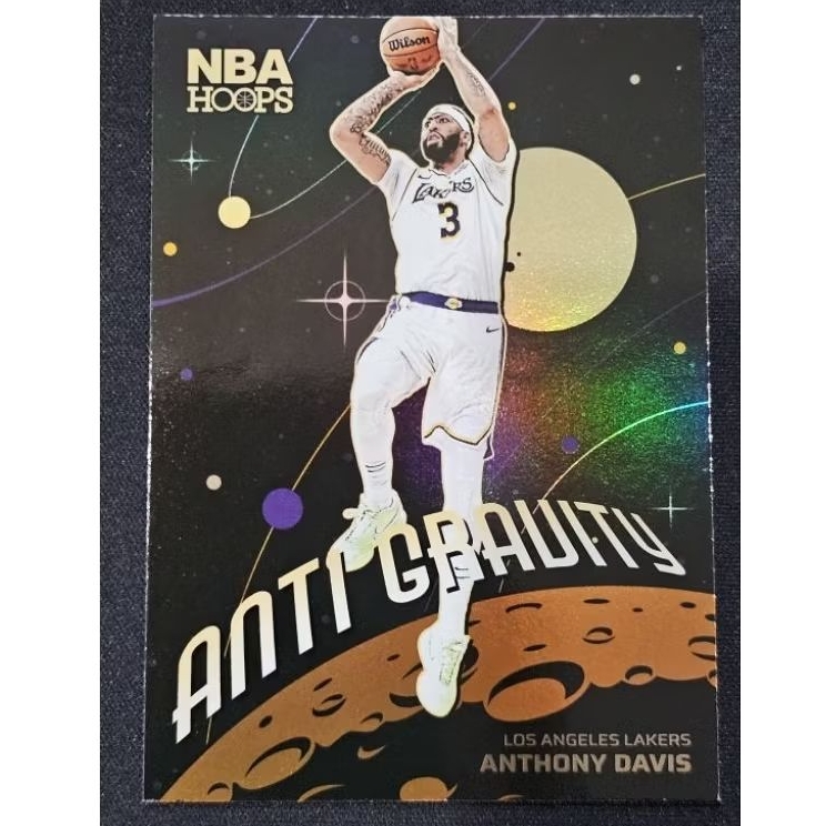 Anthony Davis 2024-25 Panini NBA Hoops Anti-Gravity Holo