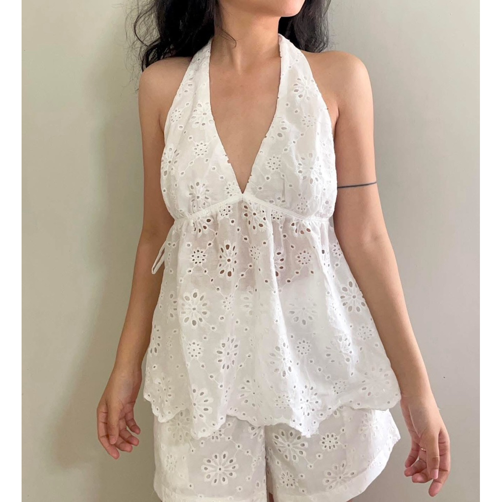 Halter Top – White ***พร้อมส่ง***