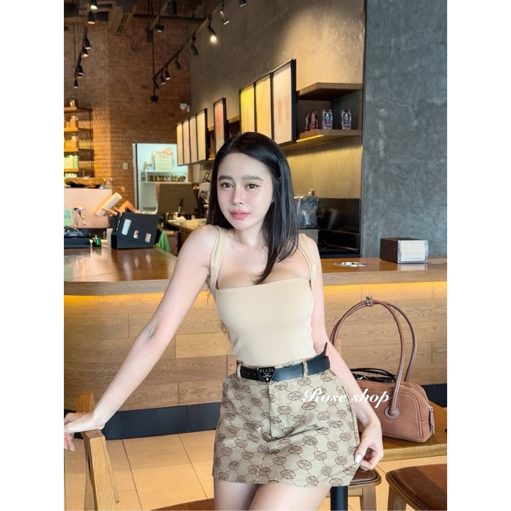 #Ontop Setเสื้อคอเว้า มาพร้อมกระโปรงมีซับกางเกง แถมงานตัดเย็บก็สวย ผ้าดีๆนิ่มสวย