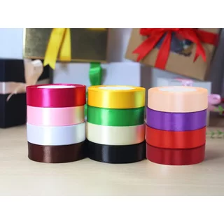 ริบบิ้นผ้าซาติน หน้ากว้าง1.0 ยาว 22 หลา/ม้วน บรรจุของขวัญคริสต์มาสตกแต่ง Diy ริบบิ้นม้วนผ้า