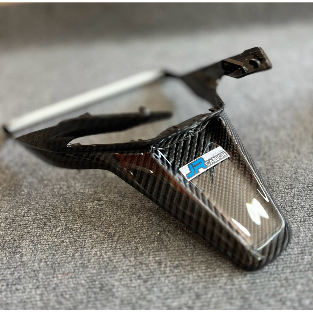 คาร์บอนครอบบนบังโคลนหลัง ลาย2/ลาย4 งานJRcarbon 💯%