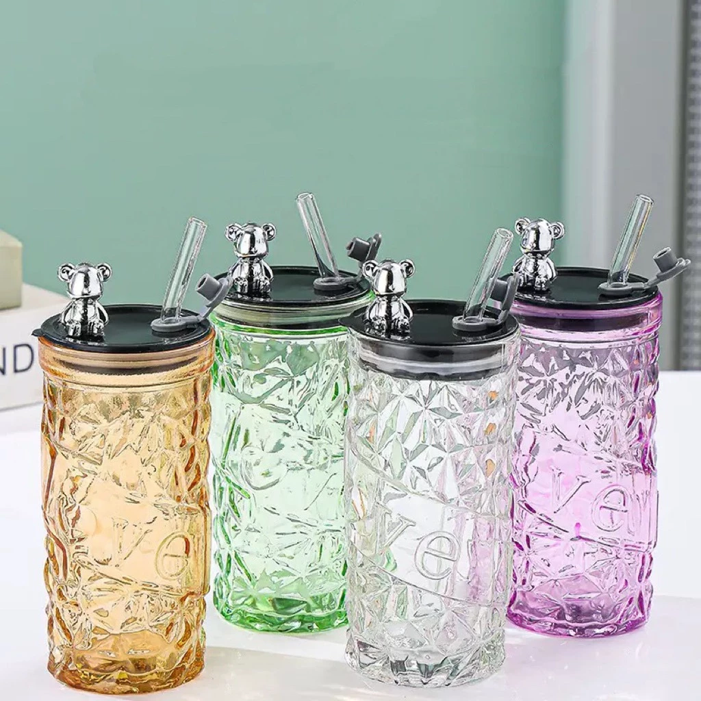 ปลีก/ส่ง แก้วน้ำทรงเพชร หรูหรา กระบอกน้ำมีฝาปิดพร้อมหลอด เลือกสีได้ 330ML