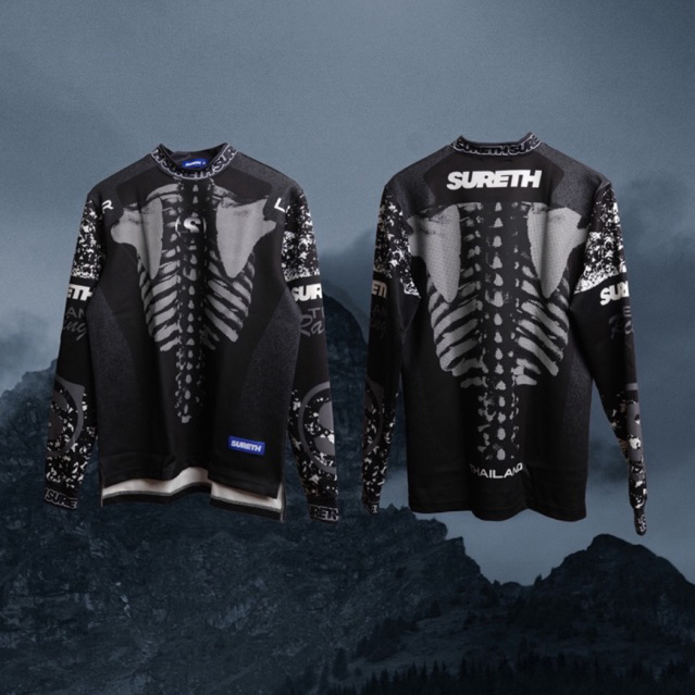 Sure thing - Dust culture capsule collection - Black bone เสื้อนักแข่ง เสื้อแขนยาว พร้อมส่ง