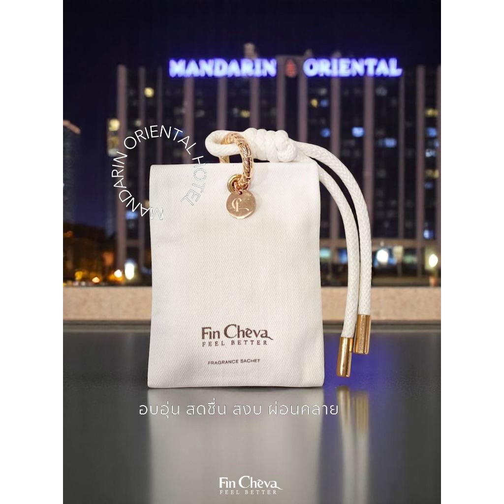 Fin Cheva ถุงหอมในรถยนต์ กลิ่น Mandarin Hotel 3 โน้ตน้ำหอม Top Middle Base 15g