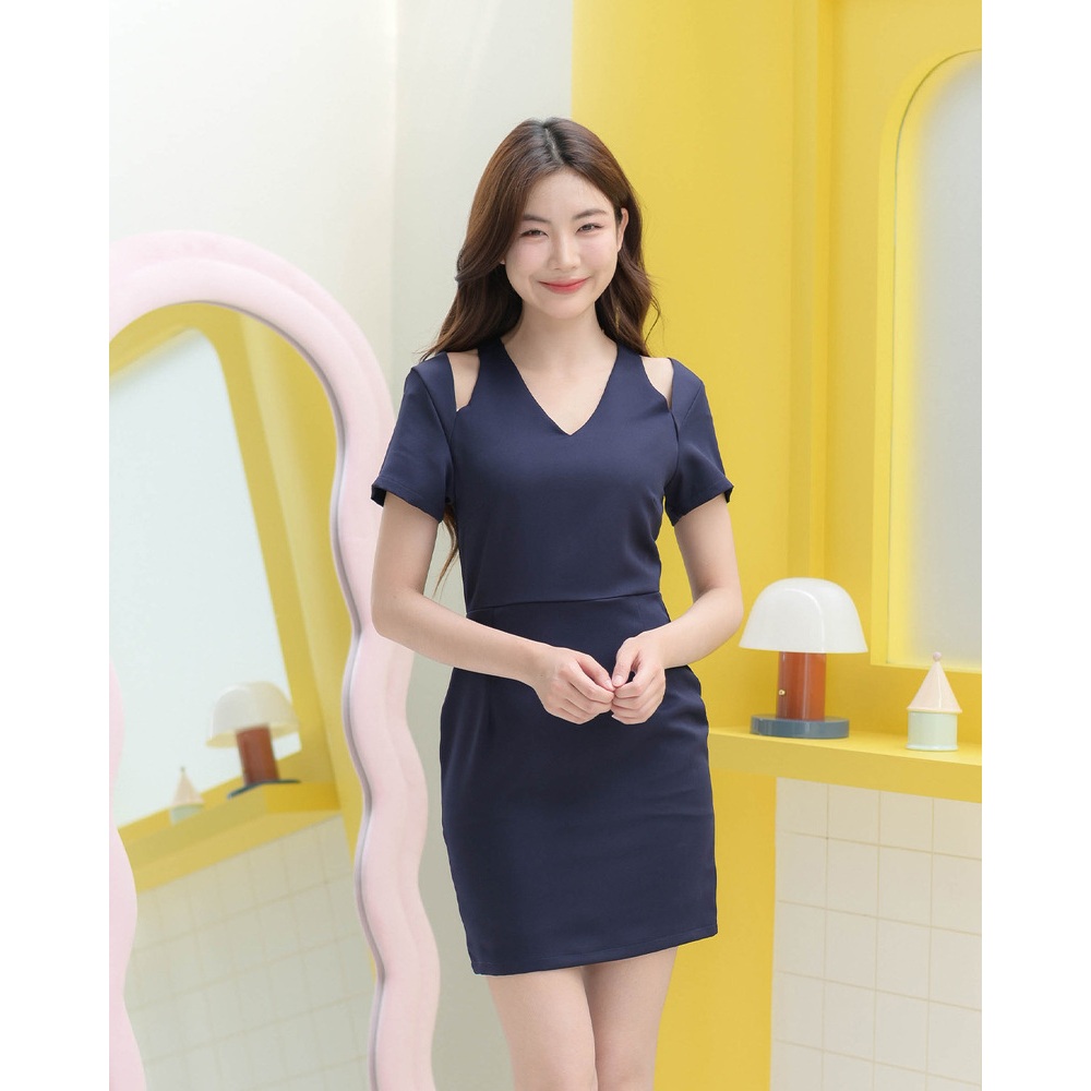 CRAYONBRAND - ชุดเดรส รุ่น Naomi dress (Light pepe)