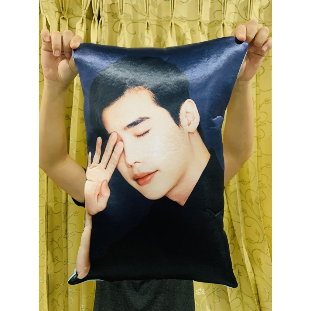 หมอนสกรีนรูป ขนาด 54*54 ซม.ขนาด 45*63 ซม.