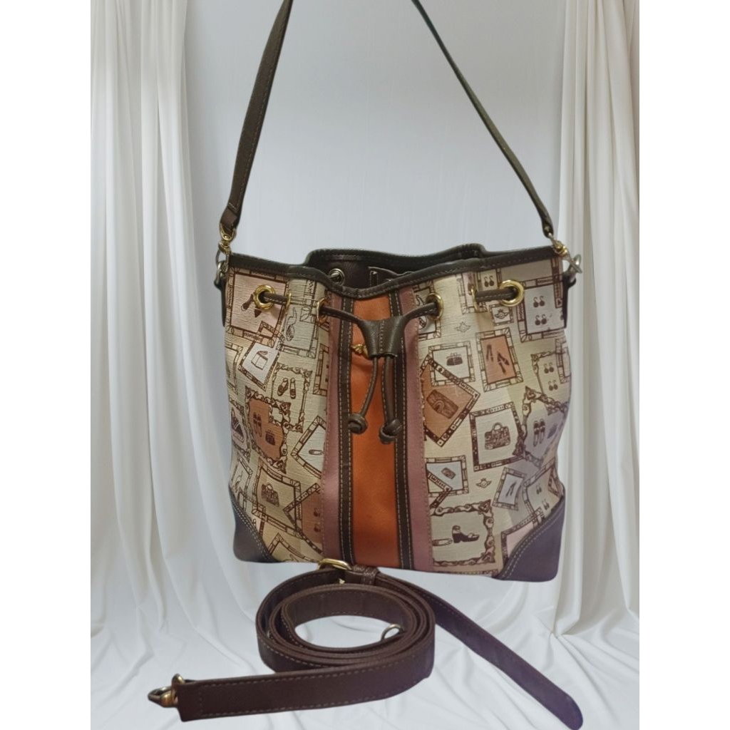 กระเป๋า S0n0V¡ 6 / Brand Name Bag