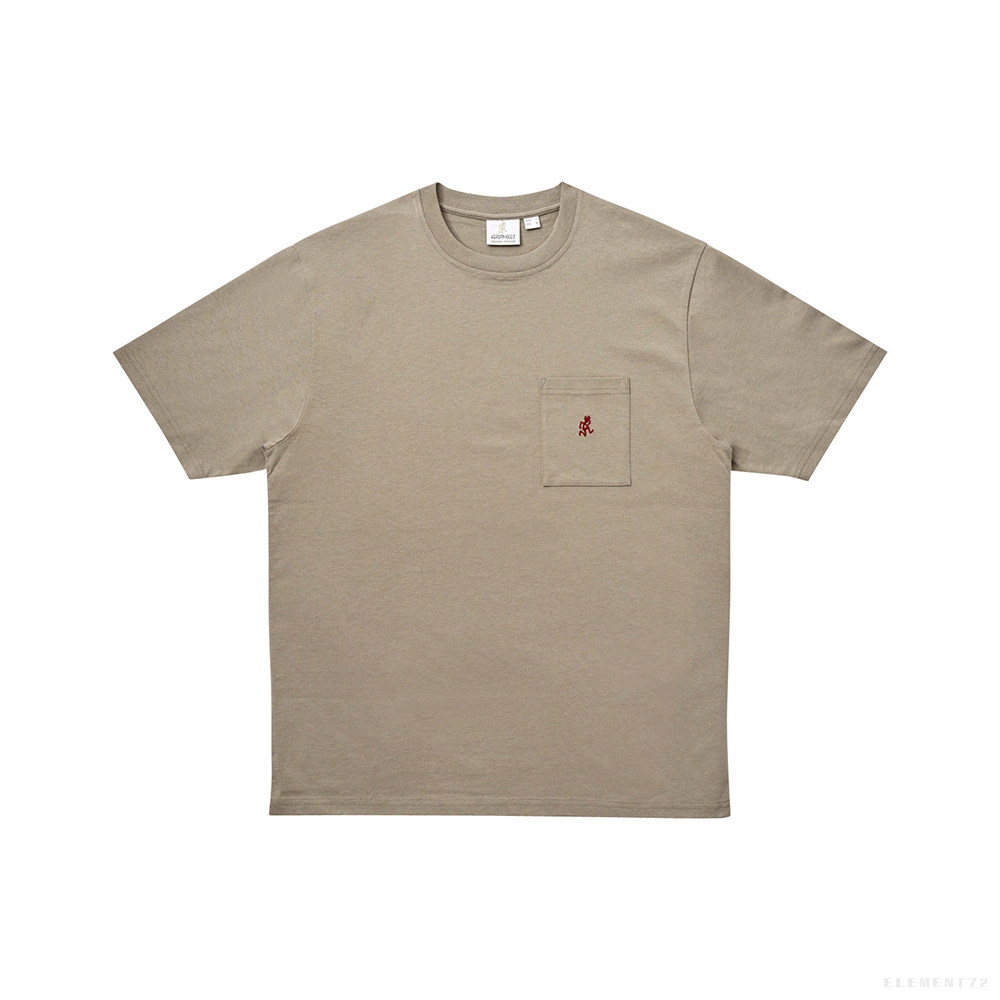 Gramicci เสื้อยืด รุ่น UNISEX ONE POINT TEE SMOKY SAND