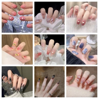 🔥ส่งเร็วทันใจ🔥เล็บปลอม เล็บปลอมเสร็จ กาวซิลิโคนติดเล็บปลอม 24ดวง/แผ่น กาว2หน้า เทปกาวติดเล็บ แผ่นกาวซิลิโคนติดเล็บ