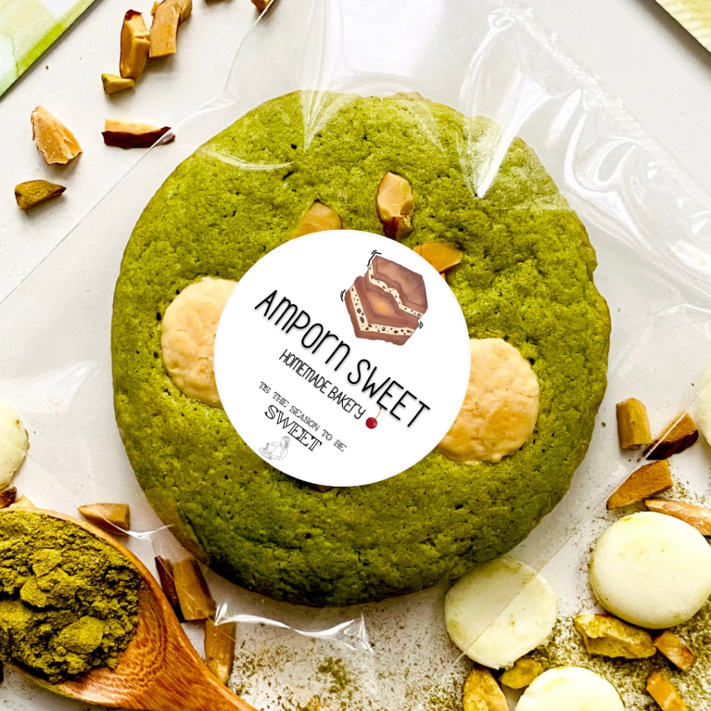 (ขั้นต่ำ5ชิ้น คละได้ทั้งร้าน) คุ้กกี้มัทฉะสอดไส้ไวท์ช็อค White Chocolate Stuffed Matcha Cookies