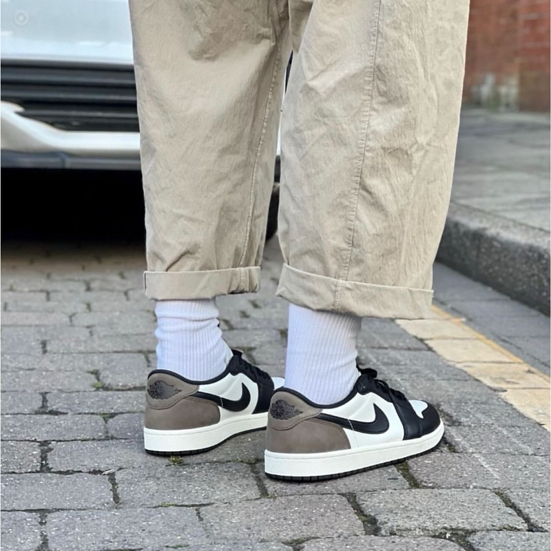 (พร้อมส่ง ของแท้ 100%) AIR JORDAN 1 LOW OG MOCHA