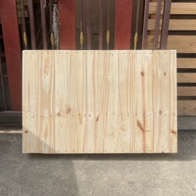 พาเลทไม้สนนอกใช้วางของขนาด 76x100x12 cm.