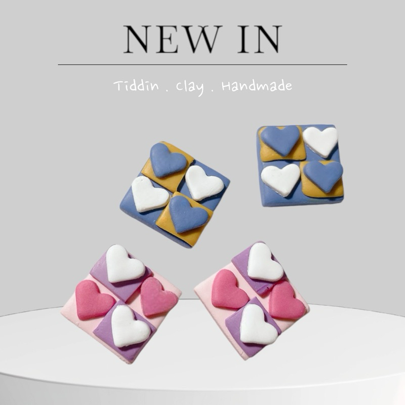 ต่างหูแฮนด์เมด 4 ห้องหัวใจมีแต่เธอคนเดียว Size 1.3 Cm. น้ำหนักเบา Nickel free Hypoallergenic ไม่แพ้ไม่คัน แพ้ง่ายใส่ได้