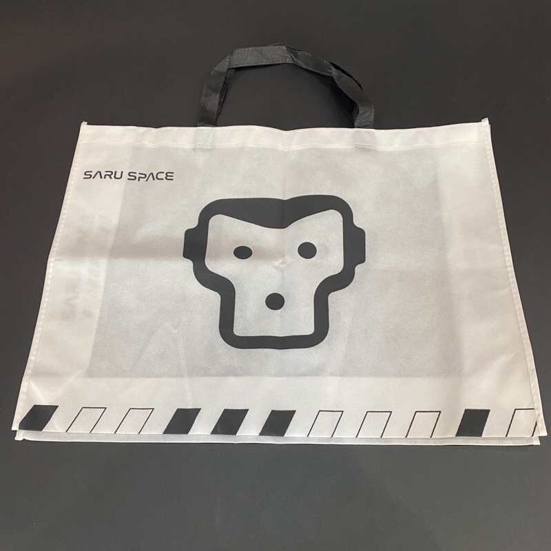 กระเป๋าผ้าสีขาว ขนาด 53x39.5x12.5cm