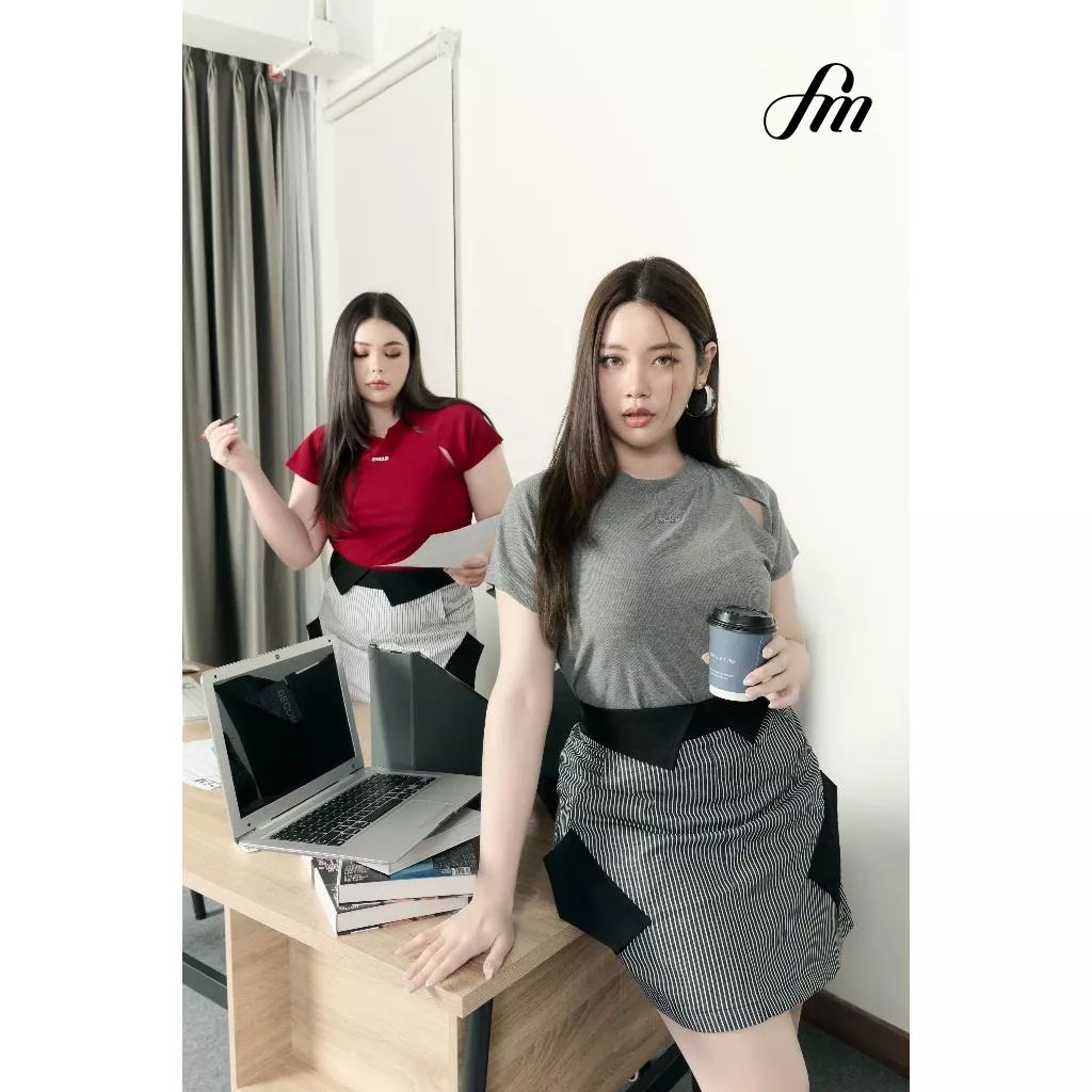 กระโปรงสั้นมีกระเป๋าข้าง working Mini Skirt #FMBL-E2B120