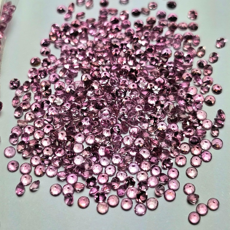 กลม 1.7มิล 1เม็ด‘ พลอยแท้ พิ้งค์ทัวร์มาลีน Pink Tourmaline จากไนจีเรีย สีชมพูหวาน ดิบธรรมชาติ ทัวมาลีน พลอยสีชมพู พลอย