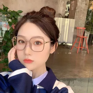 ส่งเร็ว🌼แว่นกรองแสงสีฟ้ากรอบสี่เหลี่ยมใหญ่สไตล์เกาหลีแฟชั่นป้องกันแสงสีฟ้าระดับไฮเอนด์แว่นตาผู้ชายและผู้หญิง-Ranliyy