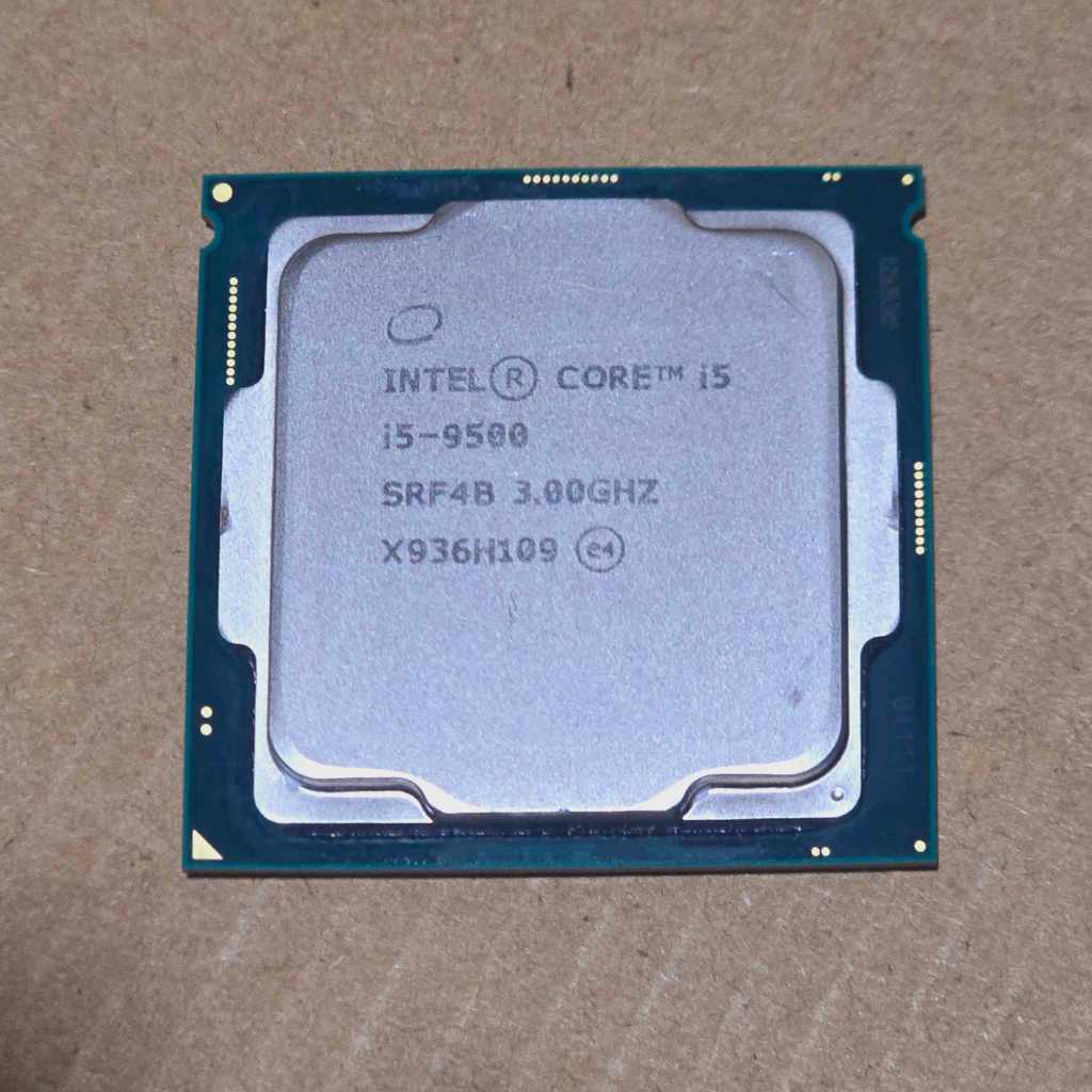 CPU (ซีพียู) INTEL CORE I5 9500 6C/6T (Intel UHD Graphics 630) (LGA 1151) สินค้ามือ2 (มีแค่ตัว CPU เ