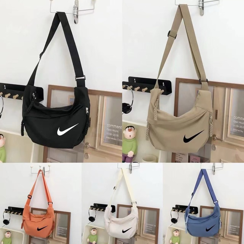 พร้อมส่ง กระเป๋าสะพาย กระเป๋าคาดเอว คุณภาพดี รุ่นใหม่ล่าสุด ทรงสวย ยอดนิยม