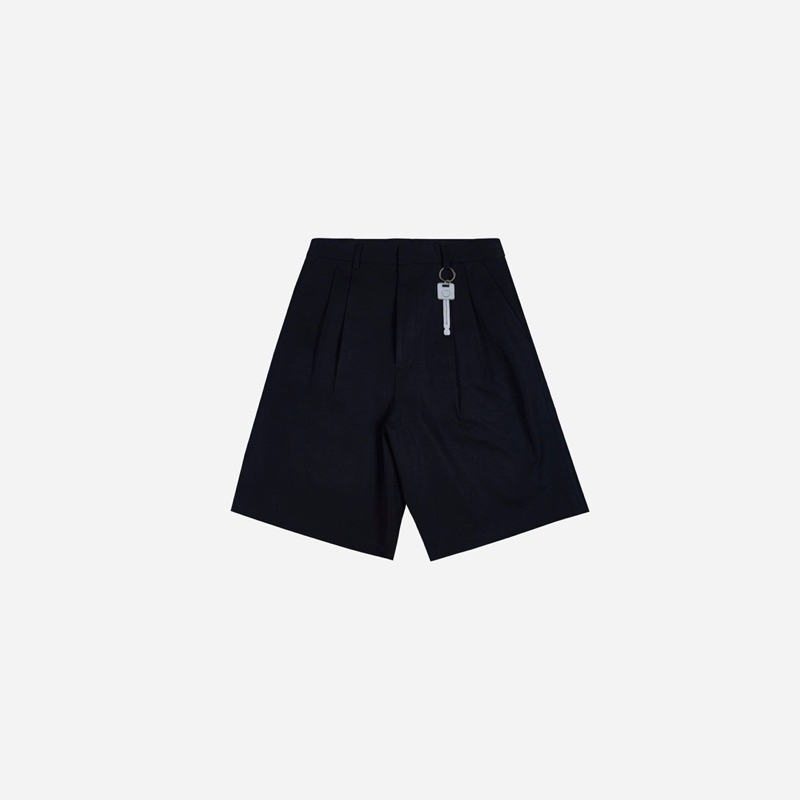 Newmoon Oversize Keychain Black Shorts