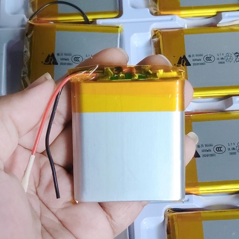 3.7v 5000mah  955565 Li-Po li ionแบตเตอรี่ สำหรับMp3 MP4  กล้องติดรถยนต์ แบตเตอรี่เพาเวอร์แบงค์