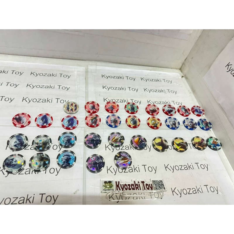 กาชาปองเมดัล Ultra Medal เล่นกับที่แปลงร่างZได้ (Ultraman Z) อุลตร้าแมน