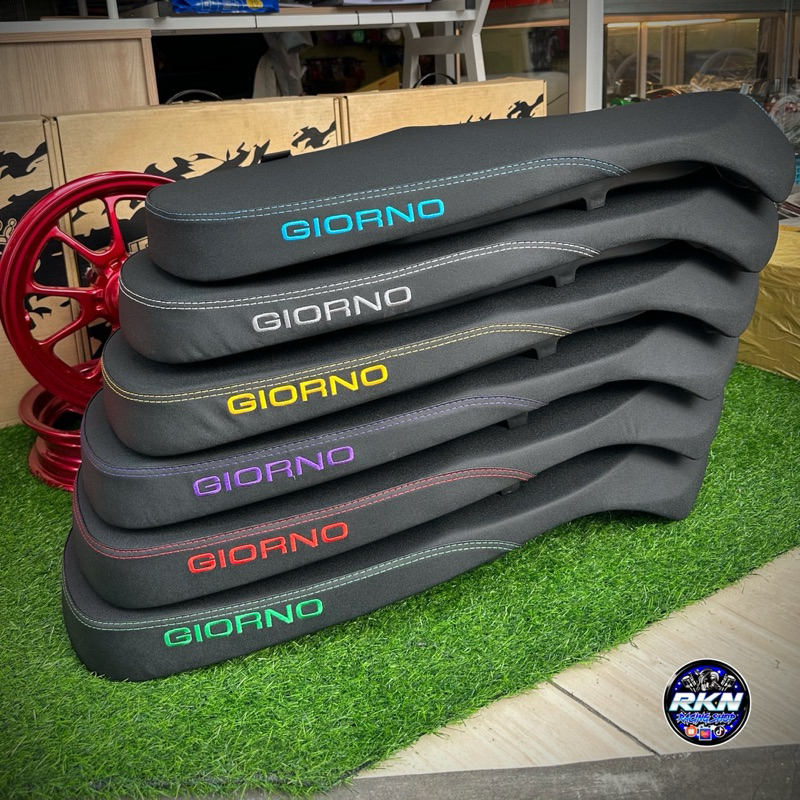 เบาะจีโอโน่/Giorno เบาะปาด2ตอน(โลโก้GIORNO)เบาะGIORNO+(2023-2024) มี6สี ให้เลือก#เบาะโลโก้GIORNO