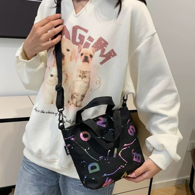 Fashion กระเป๋าสะพายข้าง กระเป๋าถือ สไตล์นี้เท่มาก จุของได้เยอะ ใบเล็กน่ารัก พร้อมส่งจากไทย B-936