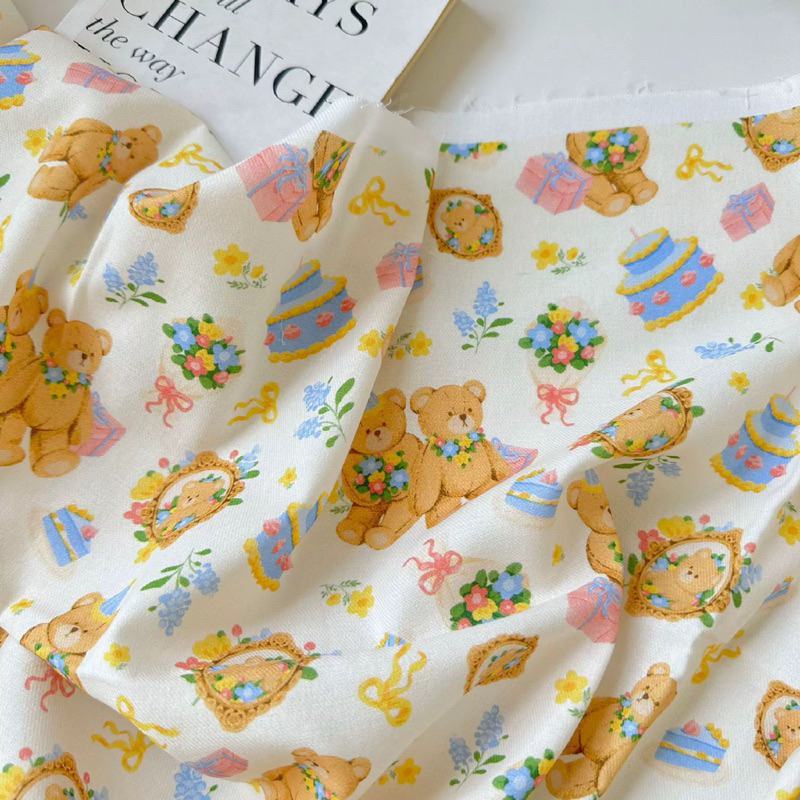 ผ้า cotton 100% หน้ากว้าง 145cm.(58”) เนื้อดี ลายน่ารัก พัอมส่งค่ะ