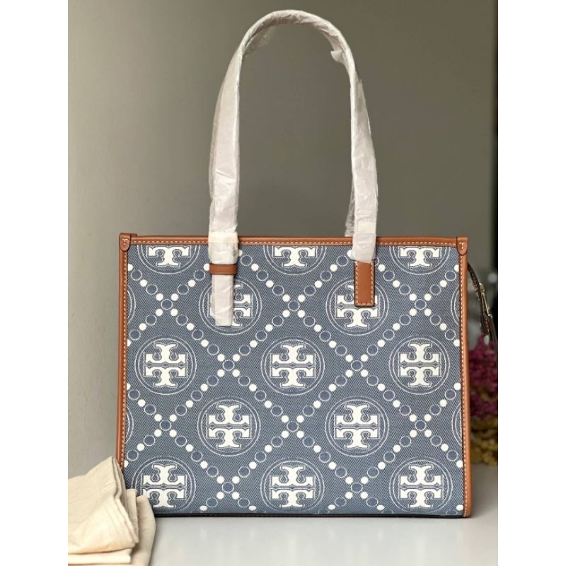 👜มาใหม่ละคะ สีสวย ฟ้าขาว👜New Tory Burch T Monogram Small Denim Tote Bag 👜