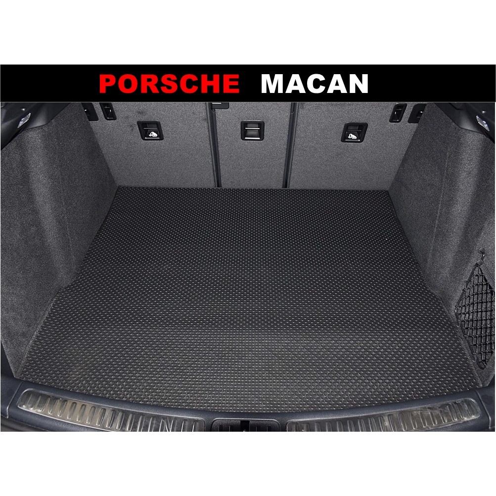 แผ่นปูท้ายรถ PORSCHE MACAN ลายกระดุมเม็ดเล็ก