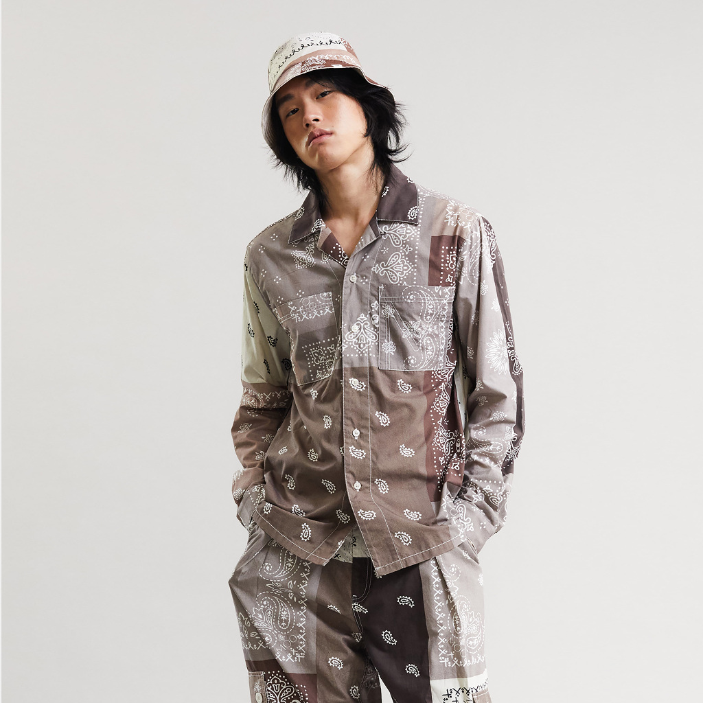[MOO 10/22] Paisley-print shirt เสื้อเชิ้ตผู้ชาย แขนยาว ตัดต่อลายเพสลีย์