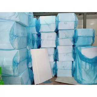 โฟมหนา 3 นิ้ว หนาแน่น 0.65 ปอนด์ โฟมแผ่นสีขาวล้วน 60 x 120 cm (ราคา 2 แผ่น 300 บ. และ 3 แผ่น 450 บ.)