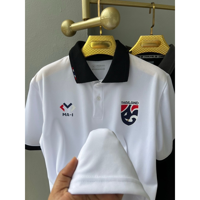 เสื้อโปโลคอปกMa-i-02(หมะอิสีธงชาติพร้อมใหม่สี)สวยงาม