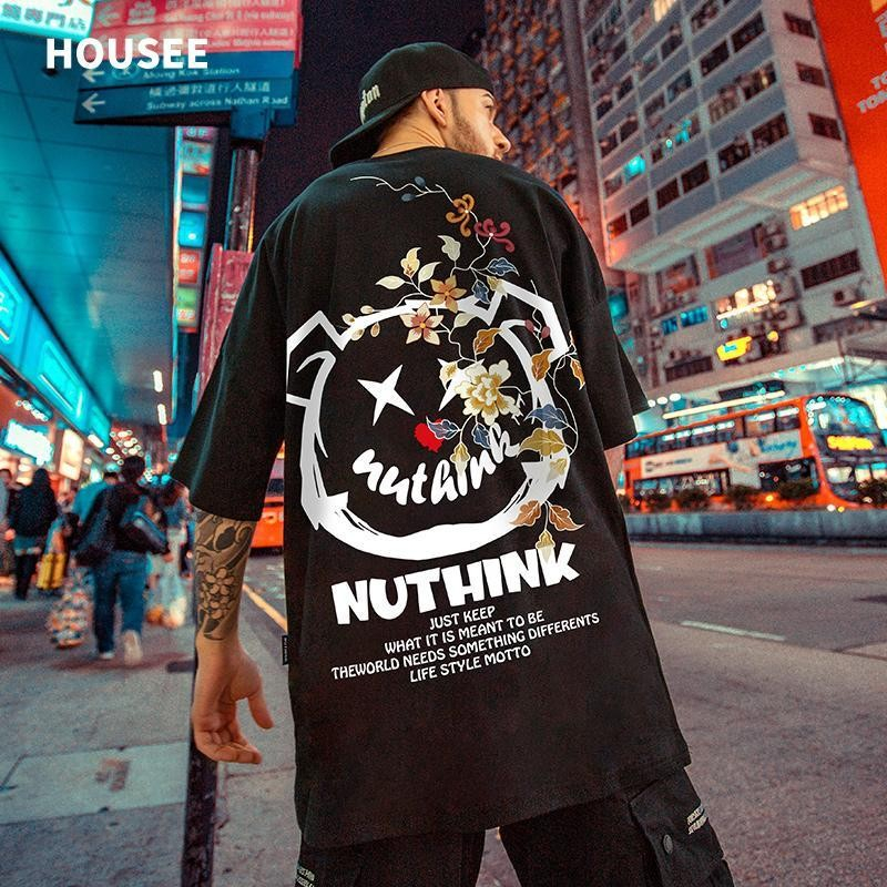 【UT】พร้อมส่ง! เสื้อยืดผู้ชาย เสื้อยืดOversize ผ้าCOTTON100% หลวม ขนาดใหญ่ เสื้อยืดแขนสั้น 4xl
