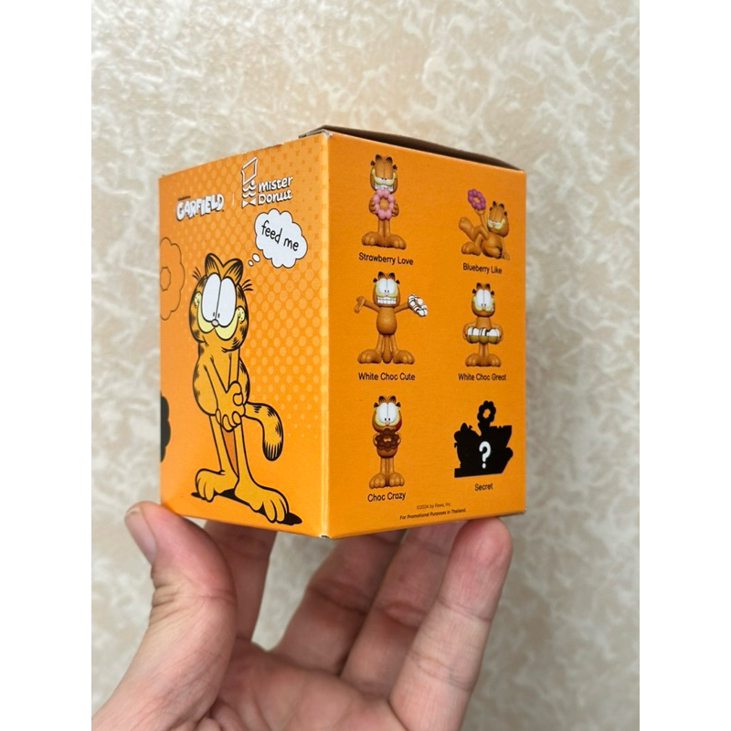 (สินค้าพร้อมส่งจากไทย) Mister Donut x Garfield กล่องสุ่ม Garfield Art Toy