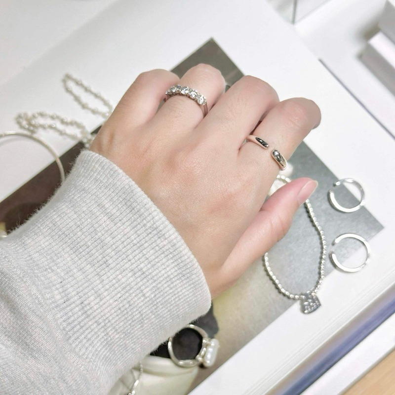 Winterwinter Jewelry Silver925 : แหวนเงินแท้ แหวนฟรีไซส์ รูปที่ 2