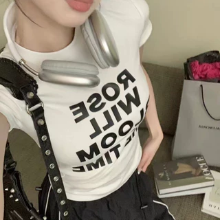 Beryl 🌻 เสื้อยืดแขนสั้นพิมพ์ลายตัวอักษรย้อนยุคสไตล์อเมริกัน เสื้อตัวสั้นเซ็กซี่สำหรับสาวฮอต
