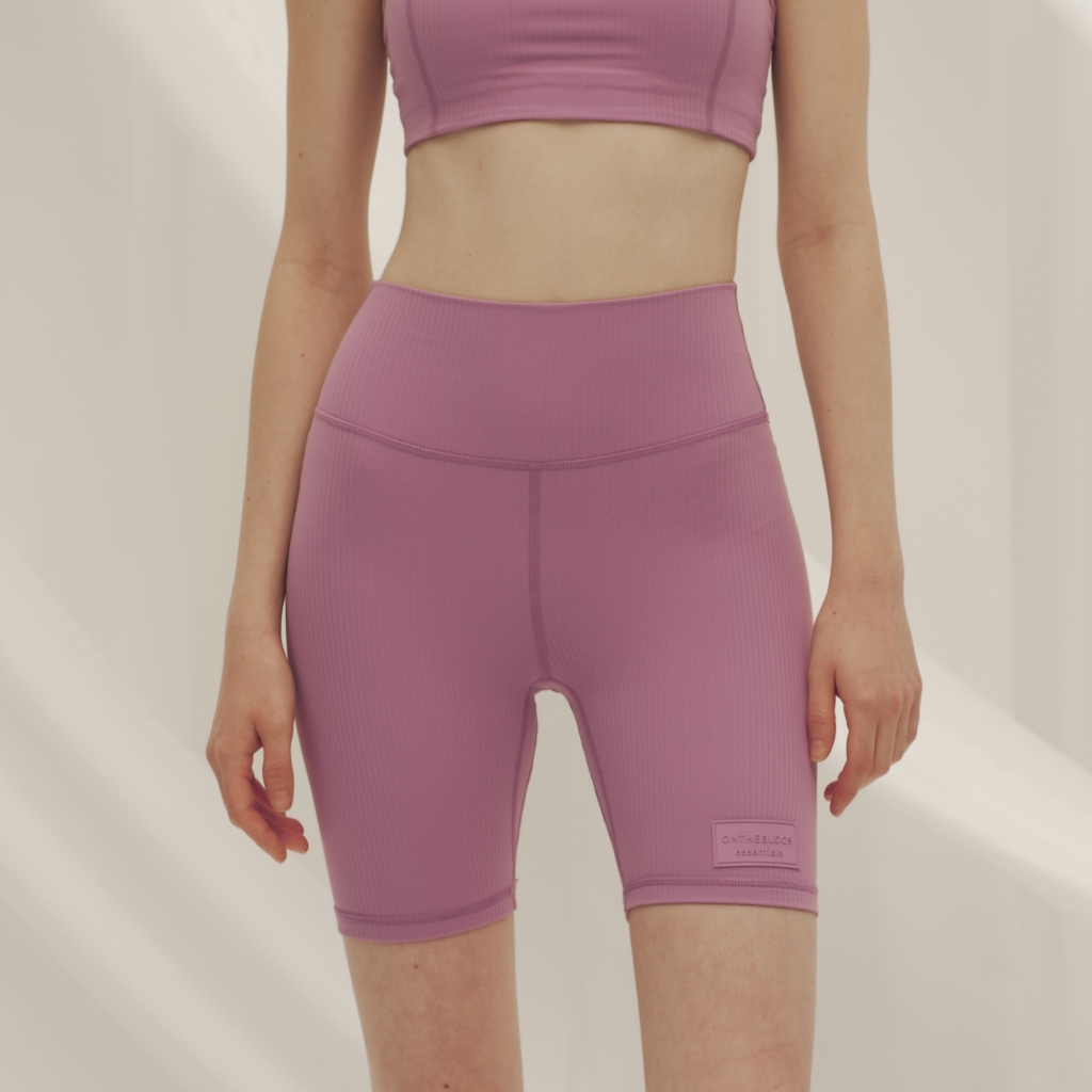 On The Blogs - In-Line Bikers in Dusty Pink (กางเกงขาสั้นออกกำลังกาย)