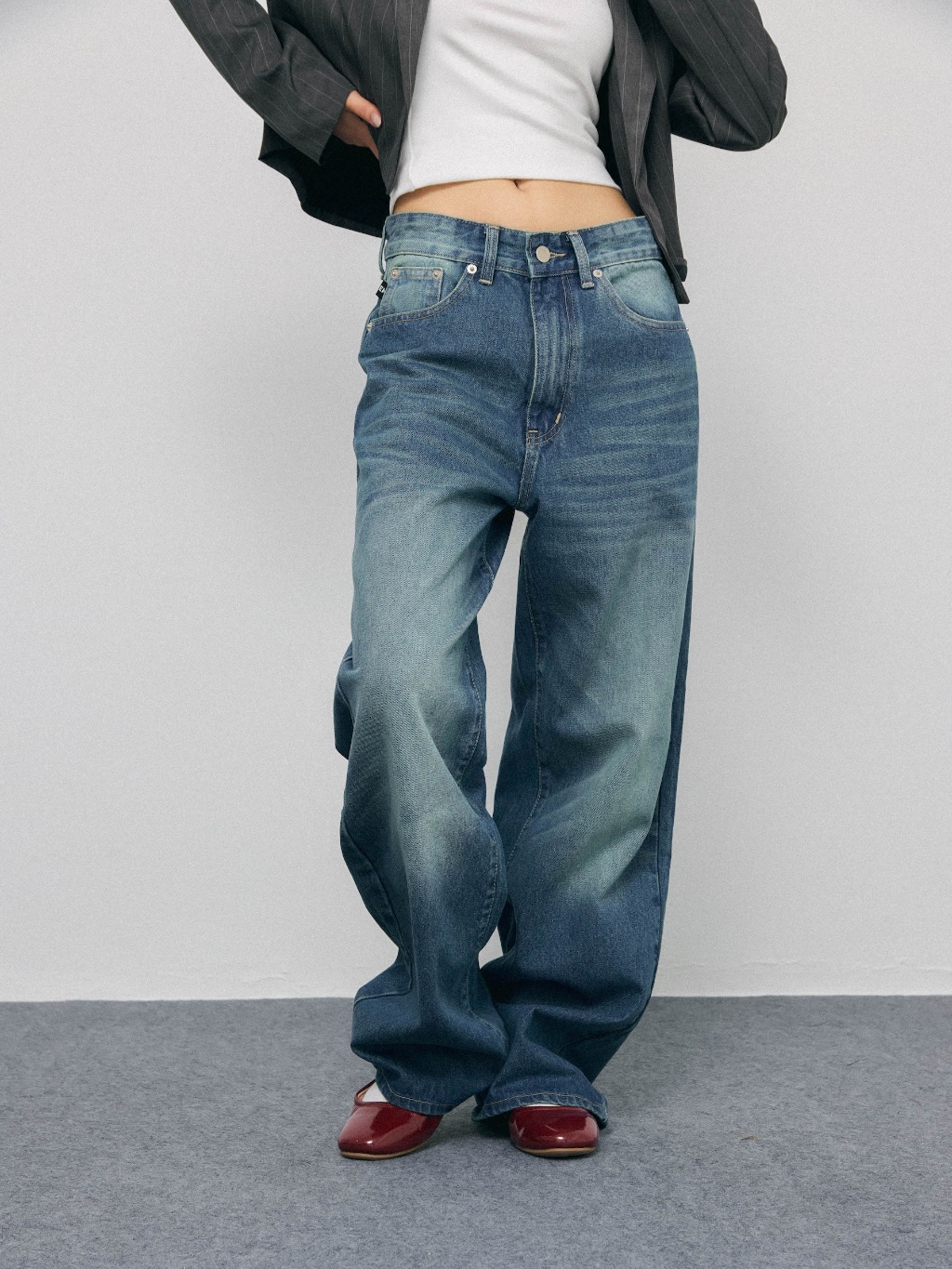 ENDOFMARCH | BROMLEY JEANS กางเกงยีนส์เอวกลาง-เอวต่ำ ฟอกสีสนิมเฟด