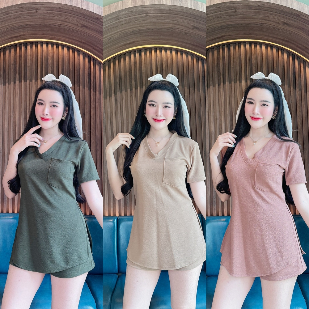 สินค้าพร้อมส่ง ชุดเซตสั้นผ้าวูลเวฟ เสื้อทรงยาวคอวีกระเป๋าหน้าผ่าข้าง+กางเกง A4778