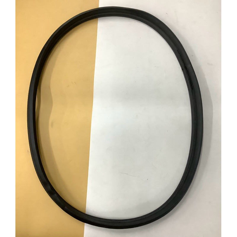 ยางหูช้างหลัง CW430,NISSAN