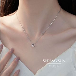 ESCOBAL สร้อยแฟชั่น Shining Sun จี้เพชร สร้อยคอเงินแท้ สร้อย…