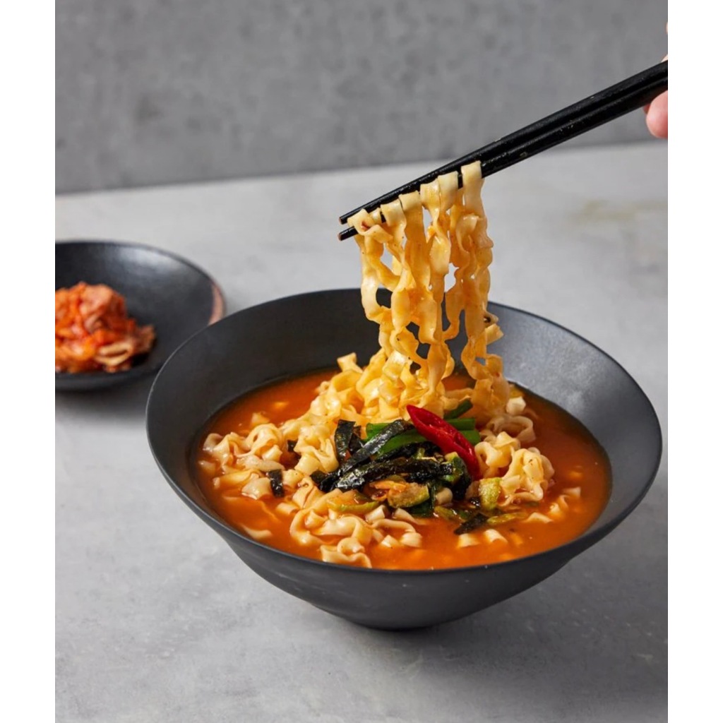 [ของแท้] 얼큰장칼국수 Nongshim Spicy Seafood Flavored Soup Noodle (บะหมี่กึ่งสำเร็จรูปรสทะเลเดือด) 103g*4 - รูปที่ 5