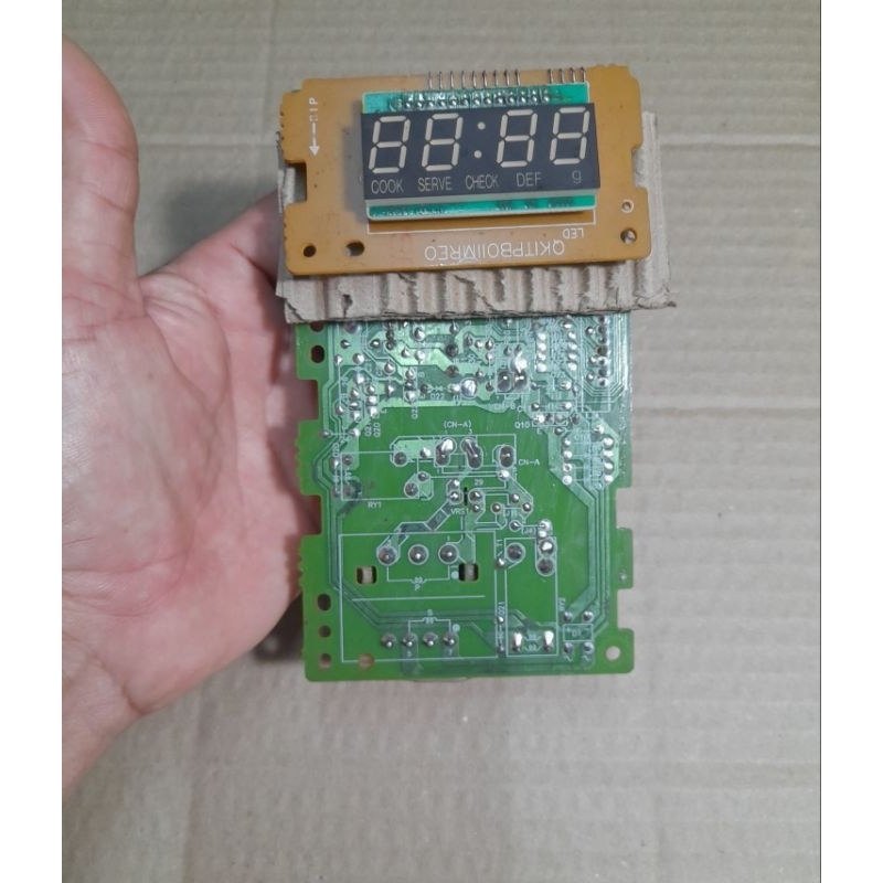 บอร์ดทามเมอร์ไมโครเวฟ SHARP รุ่น R-4A68 มือสองของแท้ 100%