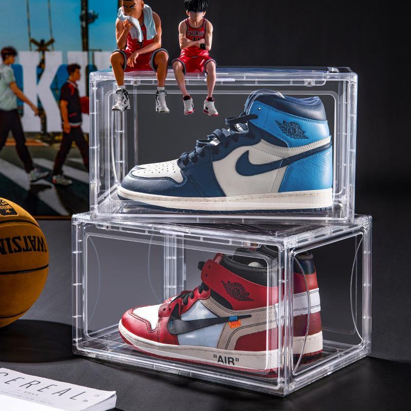 Me กล่องใส่รองเท้าพลาสติกแข็ง วัสดุแบบอะคริลิคใส tower shoe box ออกแบบฝาหน้าแม่เหล็ก เก็บวางรองเท้า