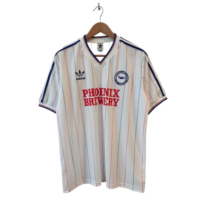 เสื้อบอลย้อนยุค ไบร์ทตัน สีขาว ปี 1984/85